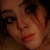 Adriana Rifle Nackt
