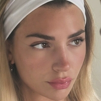 Adrienne Eaton Nackt