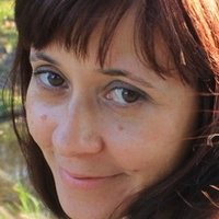 Adrienne Pierce Nackt