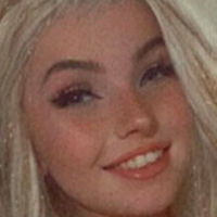 a-girl Nackt