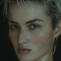 Aleandrafrek Nackt