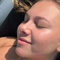 Amanda Anisimova Nackt