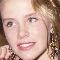 Amanda Peterson Nackt