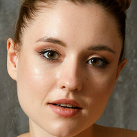 Anastasisi Nackt