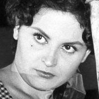 Angela Luce Nackt