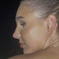 Annetthr Nackt