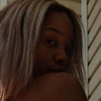April Blaze Nackt