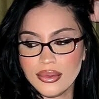 ashligenevieve Nackt