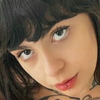 Becca Razzo Nackt