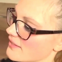 Bella Klein Nackt