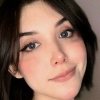 Beth Cast Nackt