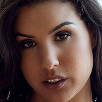 Bruna Redecker Nackt