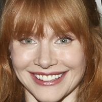 Bryce Dallas Nackt
