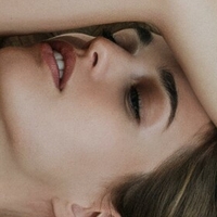 Camille Desbos Nackt