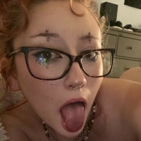 chewmygutz Nackt