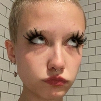 Chloe Moriondo Nackt