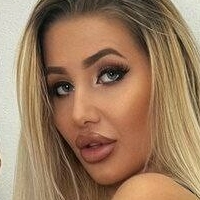 ChristyRen Nackt