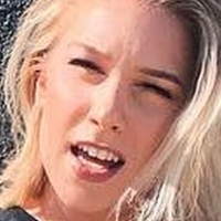 Courtney Miller Nackt