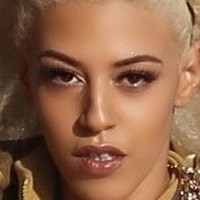 Debbi James Nackt