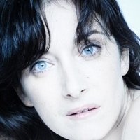 Delphine Serina Nackt