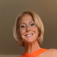 Dina Brown Nackt