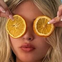 Dominique Elwes Nackt