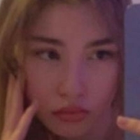 Dumbuni Nackt