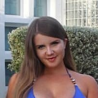 Elizabeth M Nackt