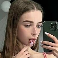 ellie_lu Nackt