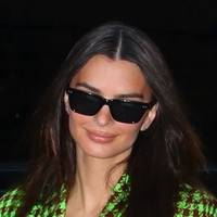 Emily Ratajkowski Nackt