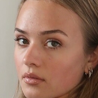 Emma Hunter Sumgoodeats Nackt