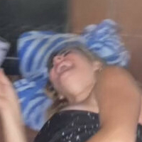 Emma R B Nackt