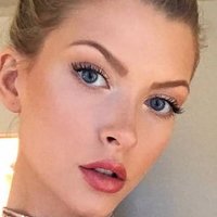 Erin Cummins Nackt
