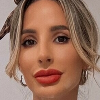 eva.sky.ts Nackt