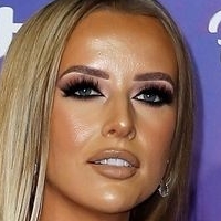 Faye Winter Nackt