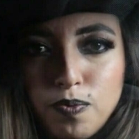 Frida Sante Nackt