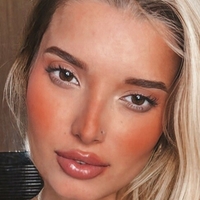 Giovana Saavedra Nackt