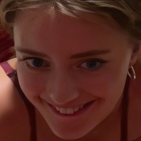 Gloria ASMR Nackt