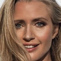 Hayley McQueen Nackt