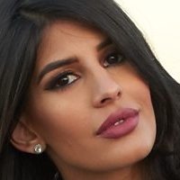 Jasmin Walia Nackt