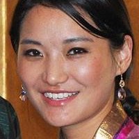 Jetsun Pema Nackt