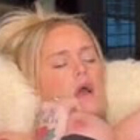 Jordengonewilder Nackt