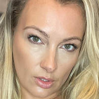 Juicy Lucie Nackt