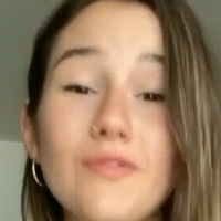 Julia Ayers Nackt