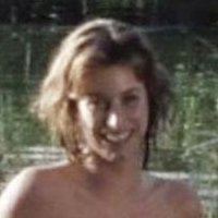 Julie du Page Nackt