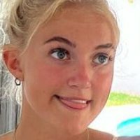 Kamilla Due Nackt