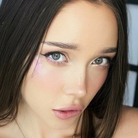 Katekura Nackt