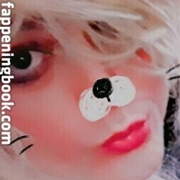 katmeowsk Nackt