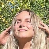 Kyrarene Nackt