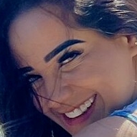 Laís Queiroga Nackt